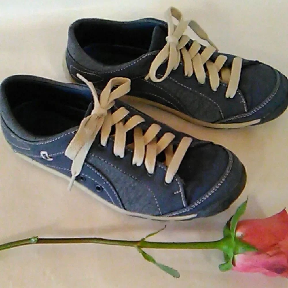 Dr. Scholls Athletic Shoes